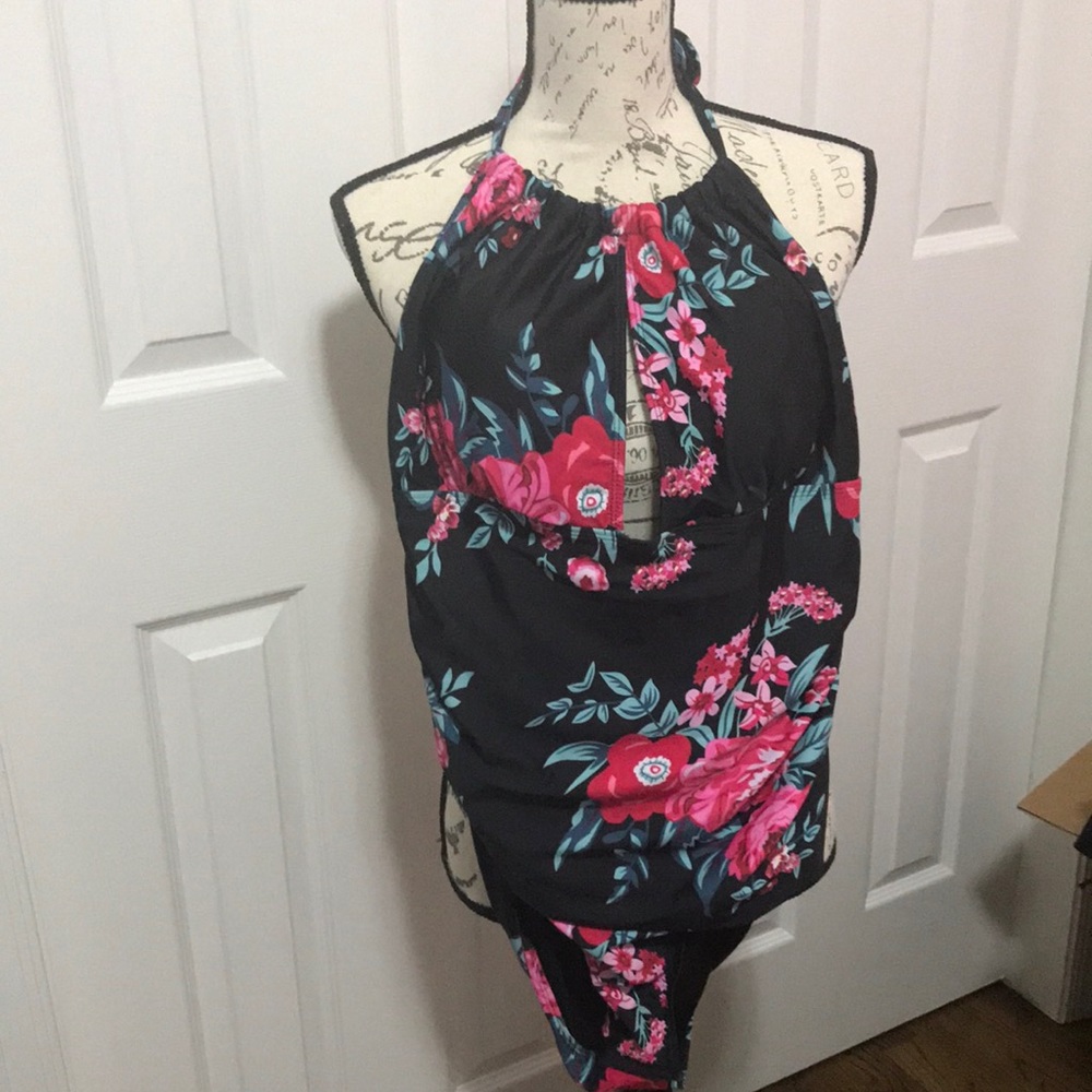 Halter bathing suit